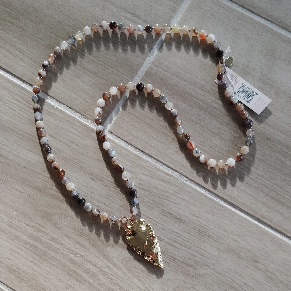 Nordstrom Multicolor Stone Beaded Necklace with Gold Tone Arrowhead Pendant - Picture 3 of 6